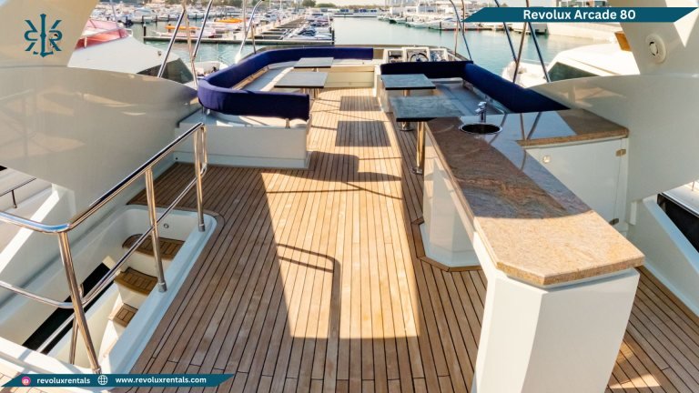Revolux Arcade 80 yacht, photo 6 of 7