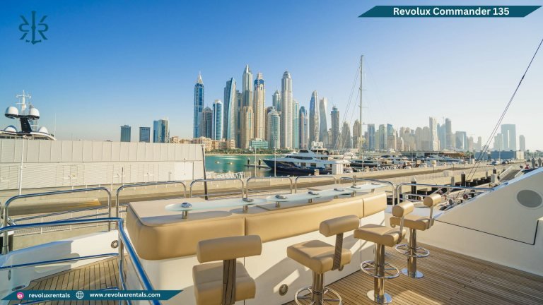 Revolux Commander 135 yacht, photo 8 of 9