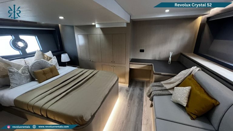 Revolux Crystal 52 yacht, photo 5 of 5