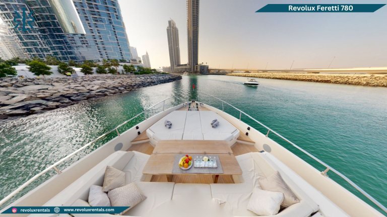 Revolux Feretti 780 yacht, photo 10 of 12