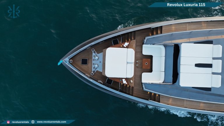 Revolux Luxuria 115 yacht, photo 2 of 8