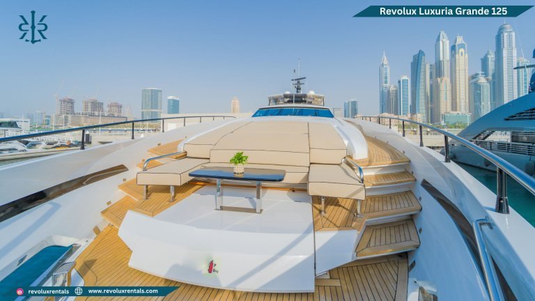 Revolux Luxuria Grande 125 yacht, photo 2 of 10