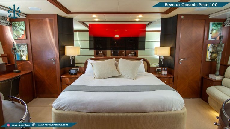 Revolux Oceanic Pearl 100 yacht, photo 6 of 6