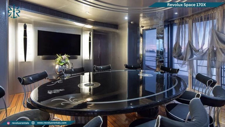 Revolux Space 170X yacht, photo 6 of 9