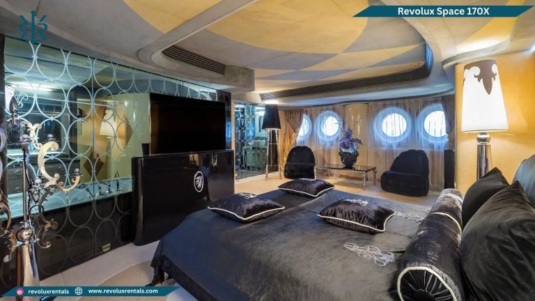 Revolux Space 170X yacht, photo 8 of 9
