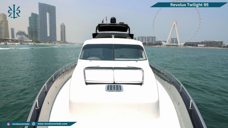 Revolux Twilight 95 yacht, photo 3 of 7