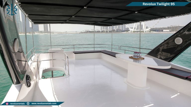 Revolux Twilight 95 yacht, photo 4 of 7